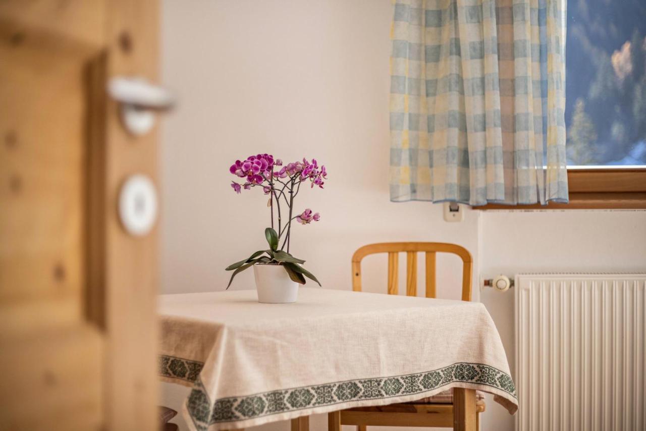 Bnb Lettnerhof Balcony Family Suite Welsberg Exteriör bild